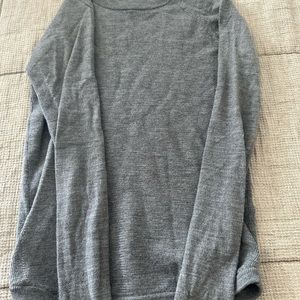 Lululemon sweater long sleeve - size 6
